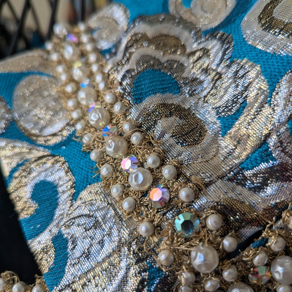 I Magnun Kasper Long-Sleeve Blue and Silver Brocade Maxi Dress